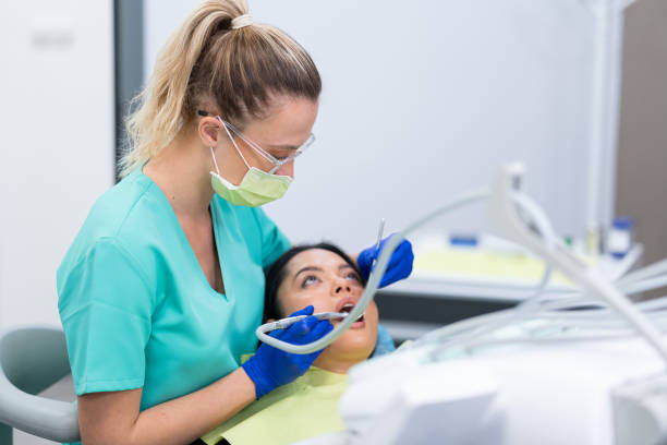 Best Cracked Tooth Emergency Dentist  in Norwood, OH